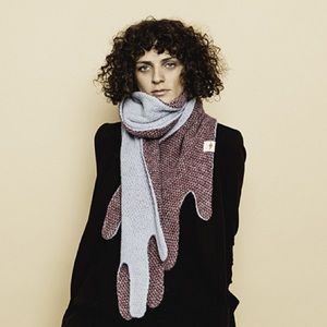 vík prjónsdóttir scarf! brown!